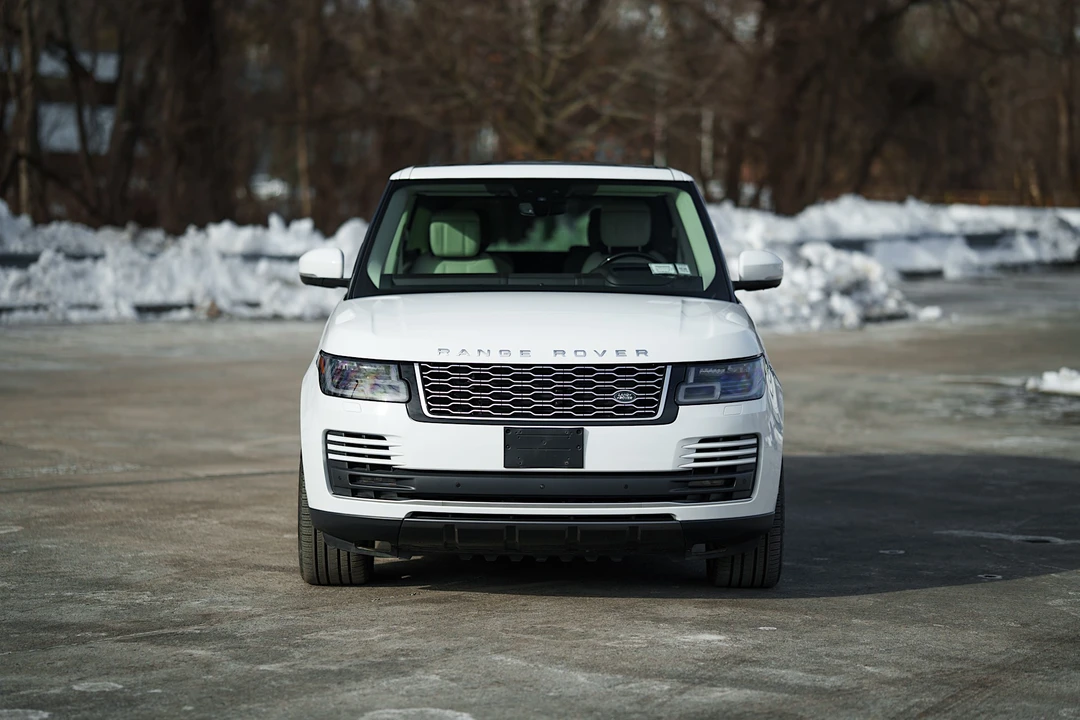2019 Land Rover Range Rover L405 - Image 5 of 31