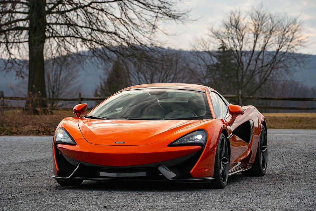 2019 McLaren 570S Spider - Image 11 of 31