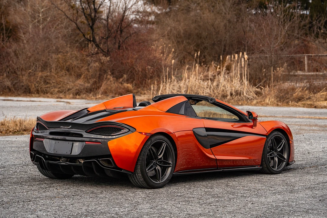 2019 McLaren 570S Spider - Image 3 of 31