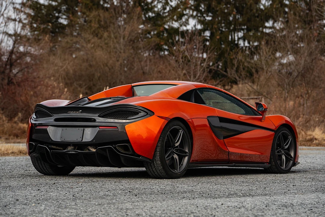 2019 McLaren 570S Spider - Image 20 of 31