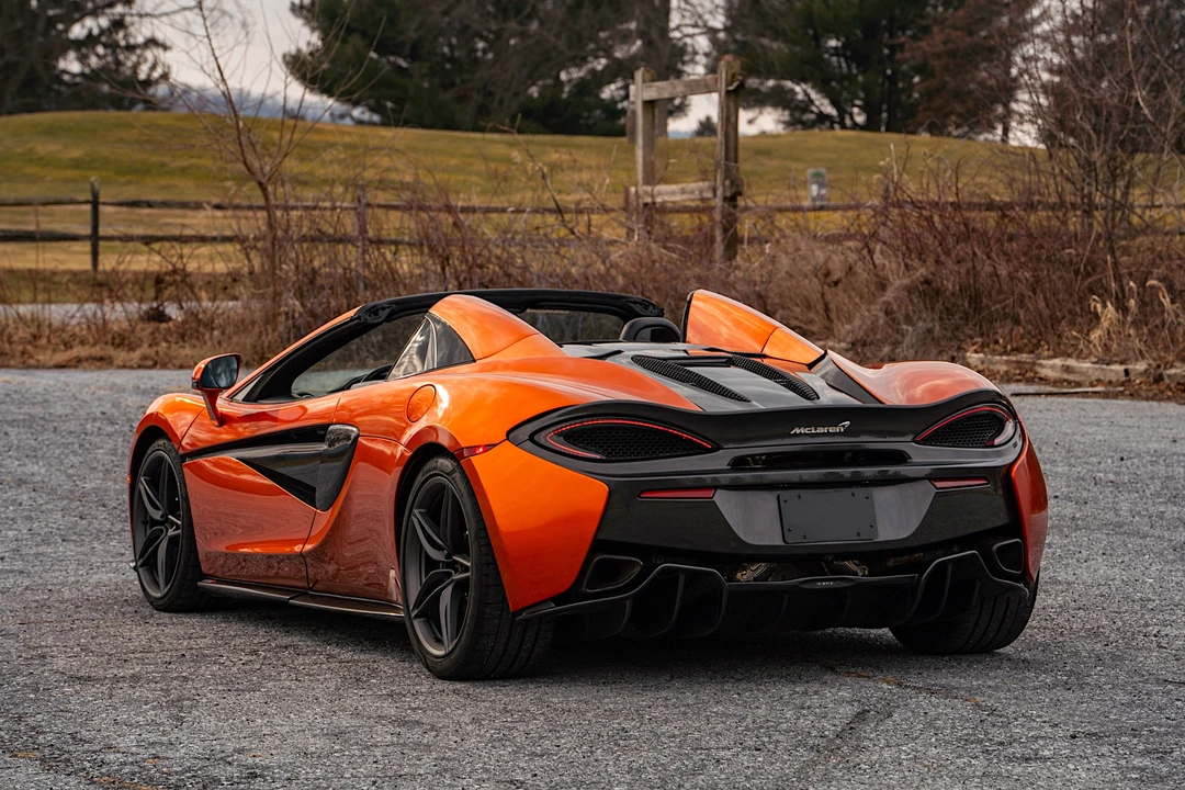 2019 McLaren 570S Spider - Image 17 of 31