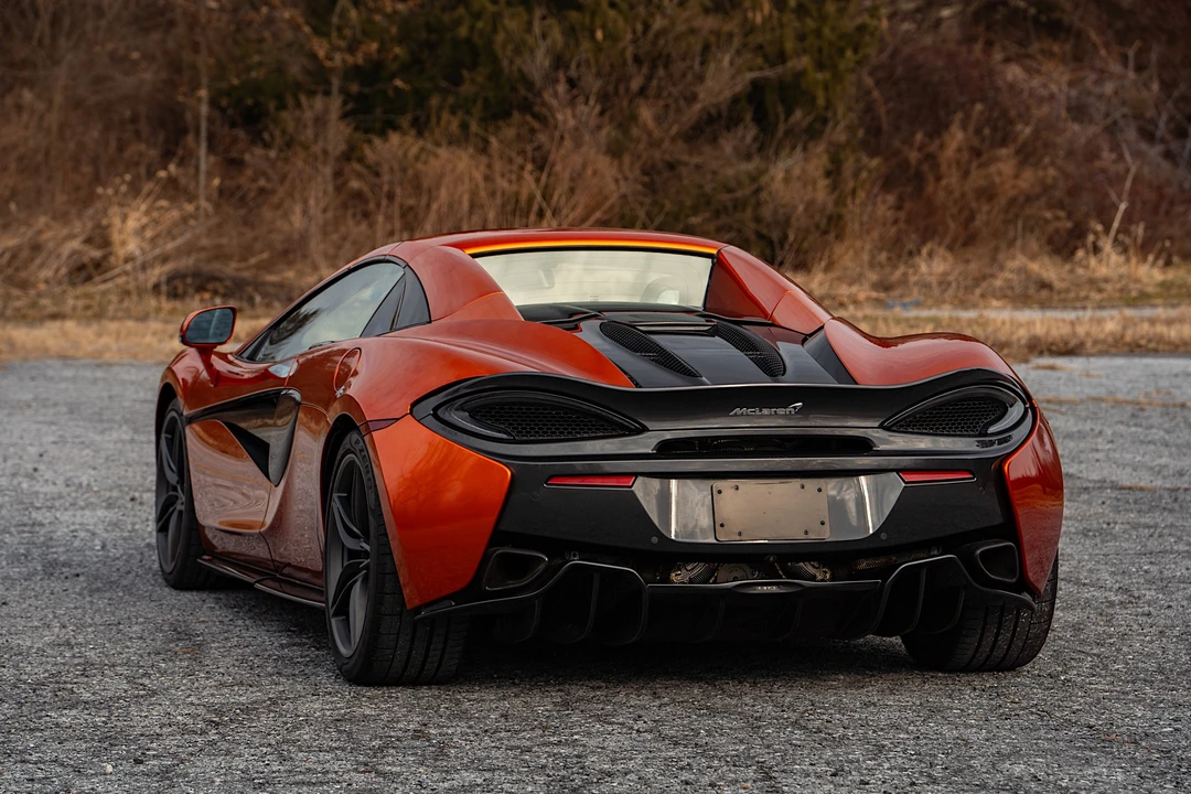 2019 McLaren 570S Spider - Image 24 of 31