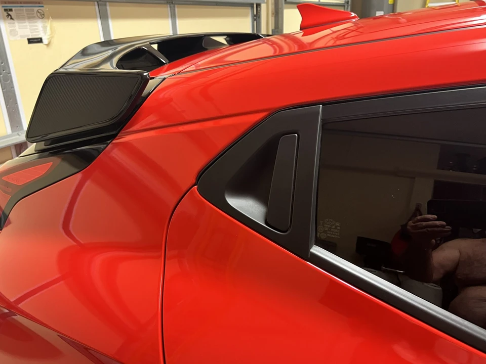 2020 Hyundai Veloster N - Image 24 of 31