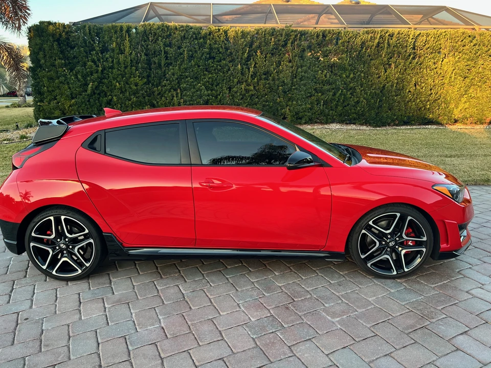 2020 Hyundai Veloster N - Image 8 of 31