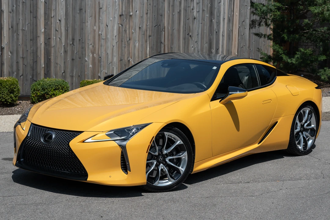 2020 Lexus LC - Image 2 of 31