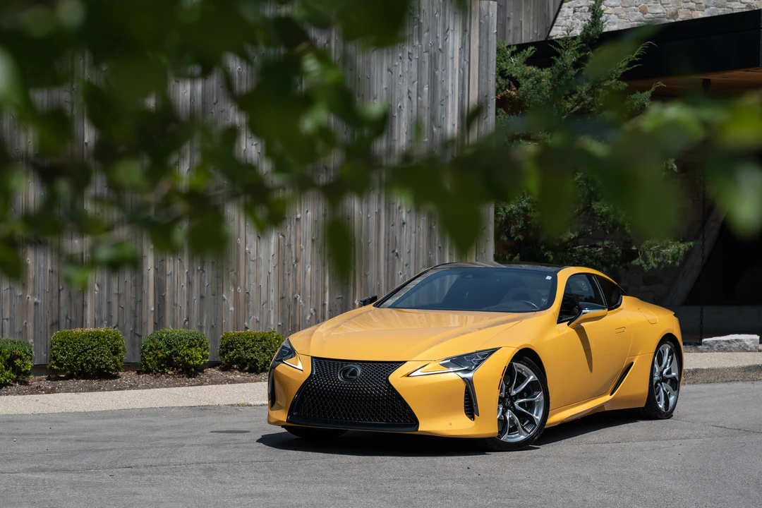 2020 Lexus LC - Image 5 of 31