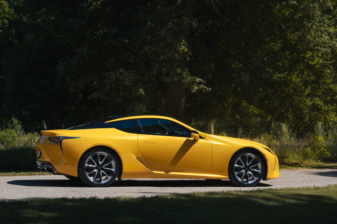 2020 Lexus LC - Image 31 of 31