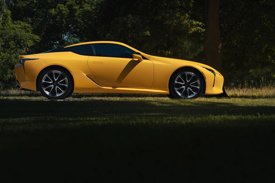2020 Lexus LC - Image 30 of 31
