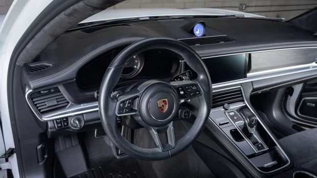 2020 Porsche 971 Panamera GTS - Image 5 of 7