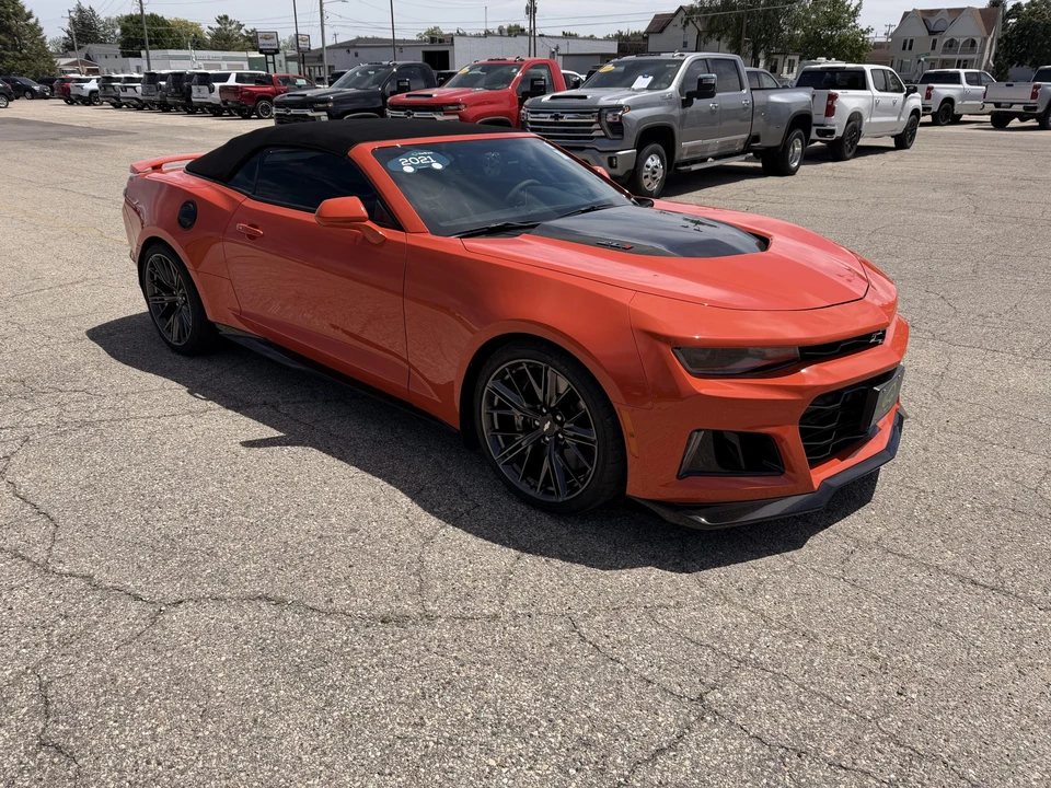 2021 Chevrolet - Image 13 of 31