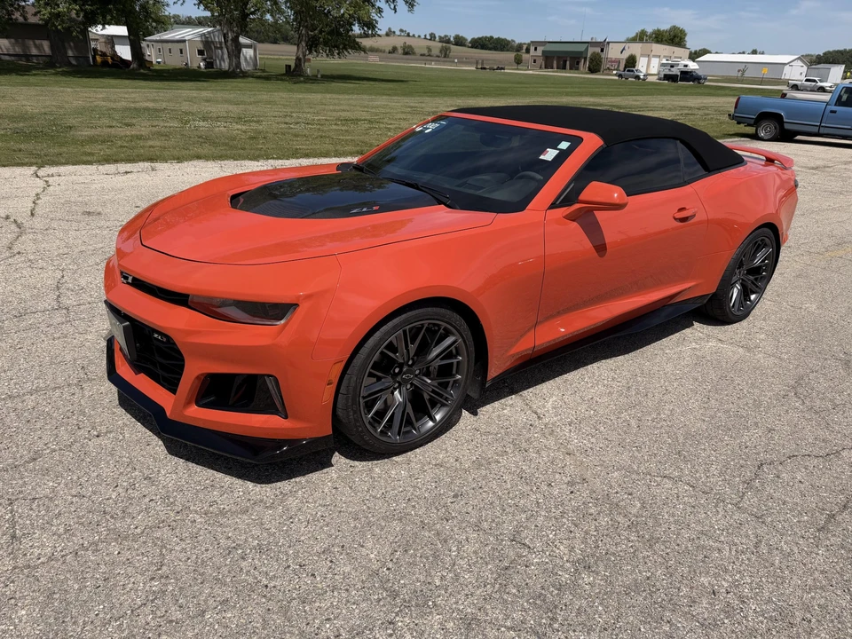 2021 Chevrolet - Image 10 of 31
