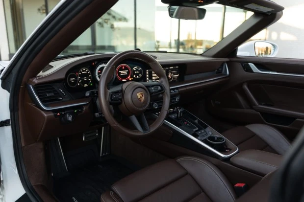 2021 Porsche 992 Carrera 4S - Image 5 of 7