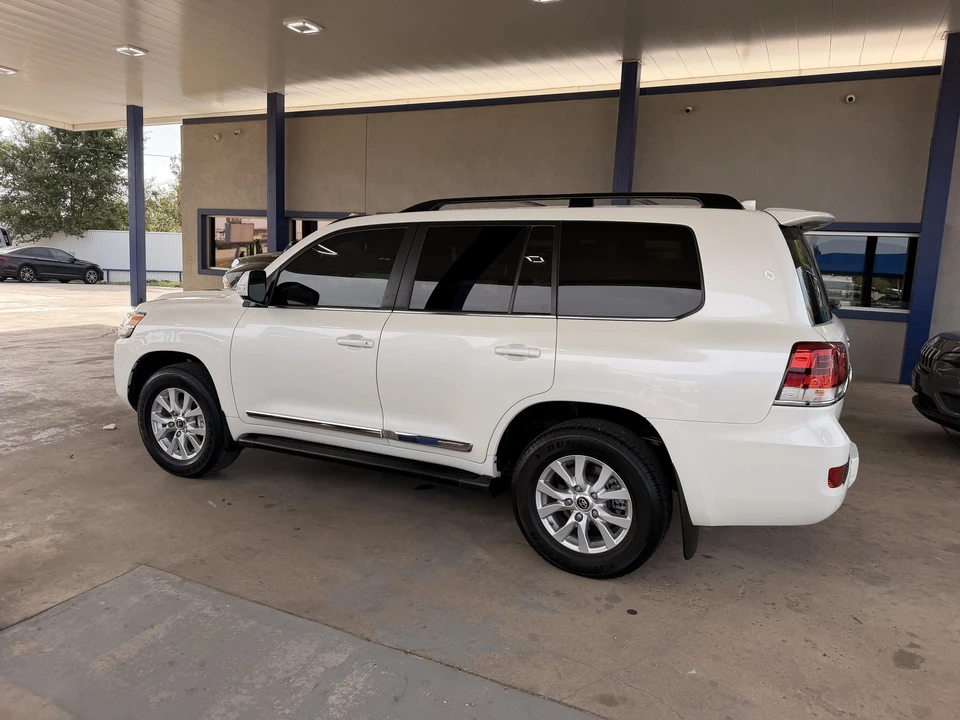 2021 Toyota J200 Land Cruiser - Image 15 of 31