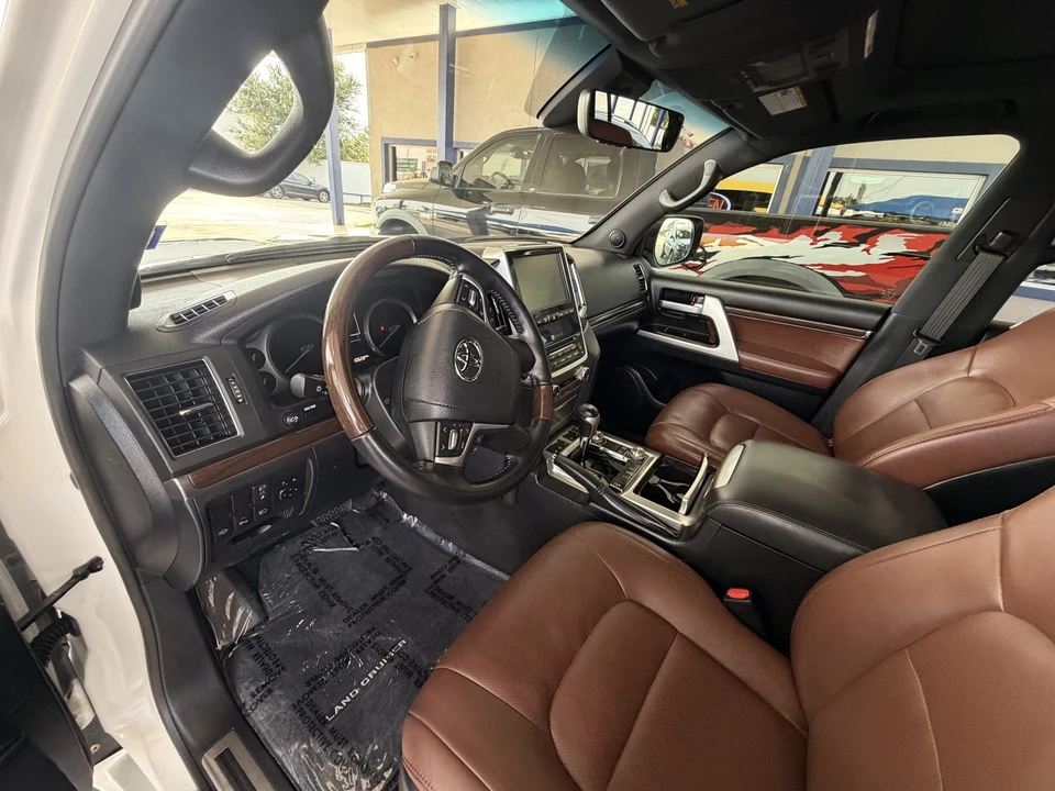2021 Toyota J200 Land Cruiser - Image 31 of 31