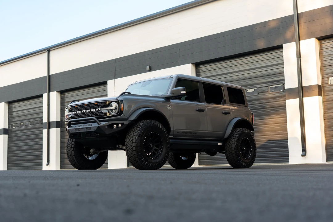 2022 Ford Bronco 6th Gen - Image 3 of 31