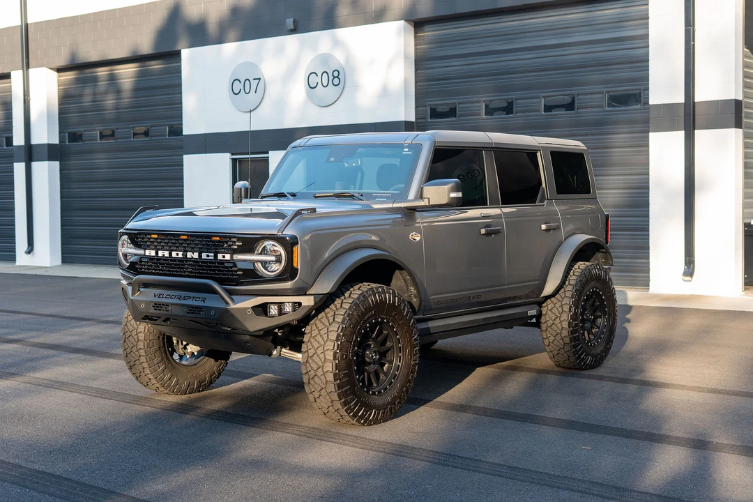 2022 Ford Bronco 6th Gen - Image 5 of 31