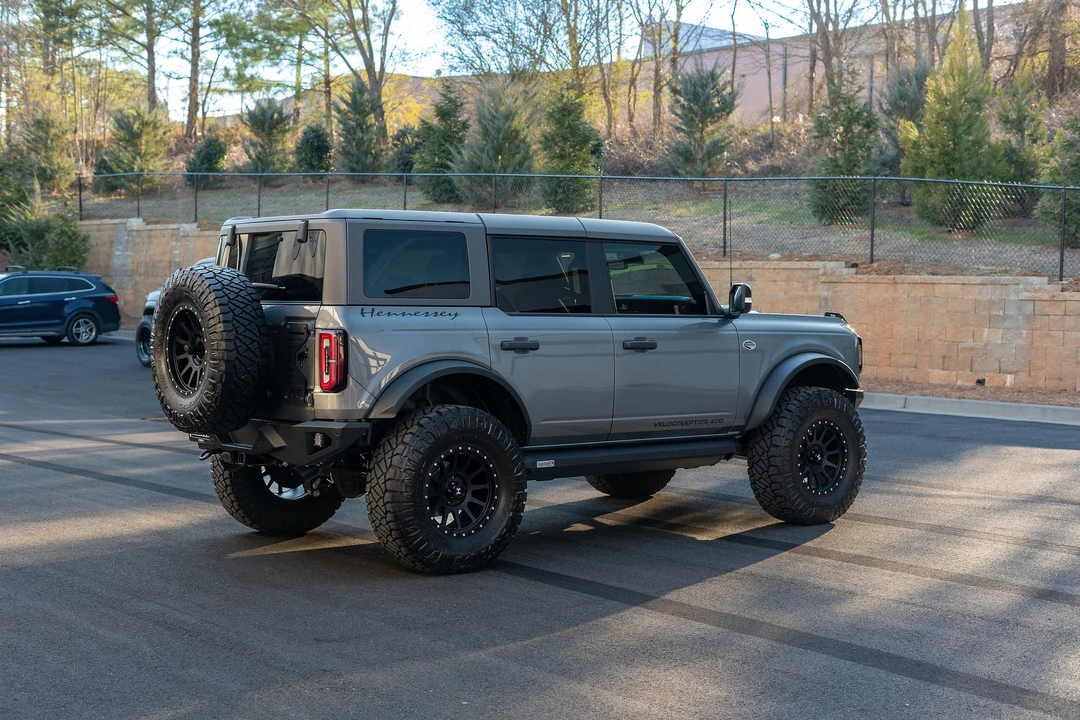 2022 Ford Bronco 6th Gen - Image 9 of 31