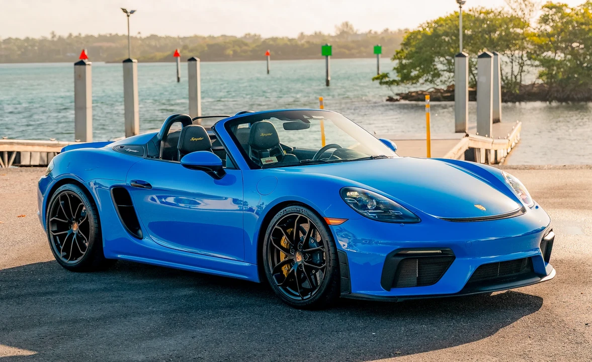 2022 Porsche - Image 3 of 31