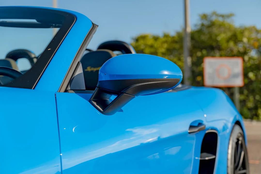 2022 Porsche - Image 22 of 31