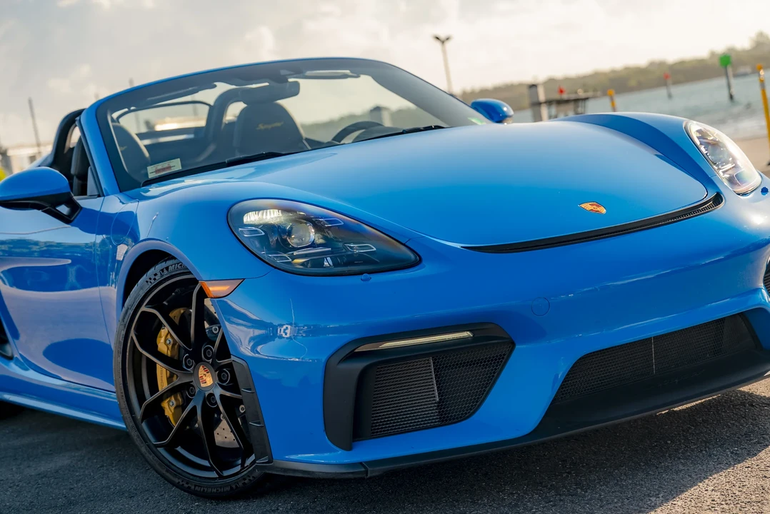 2022 Porsche - Image 19 of 31