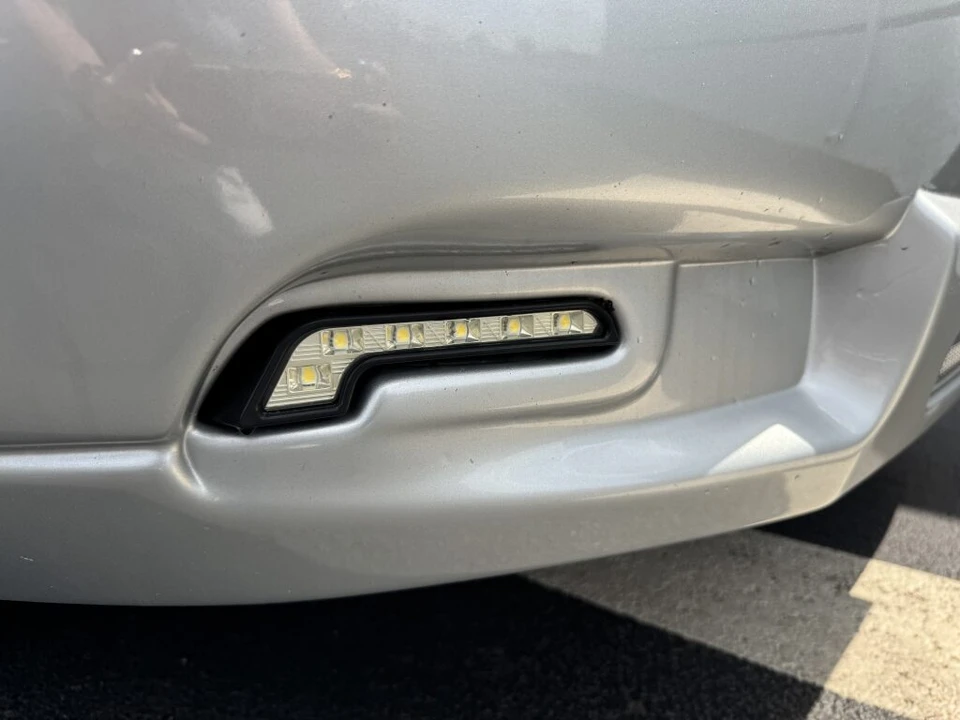2023 GMC Savana - Image 12 of 31