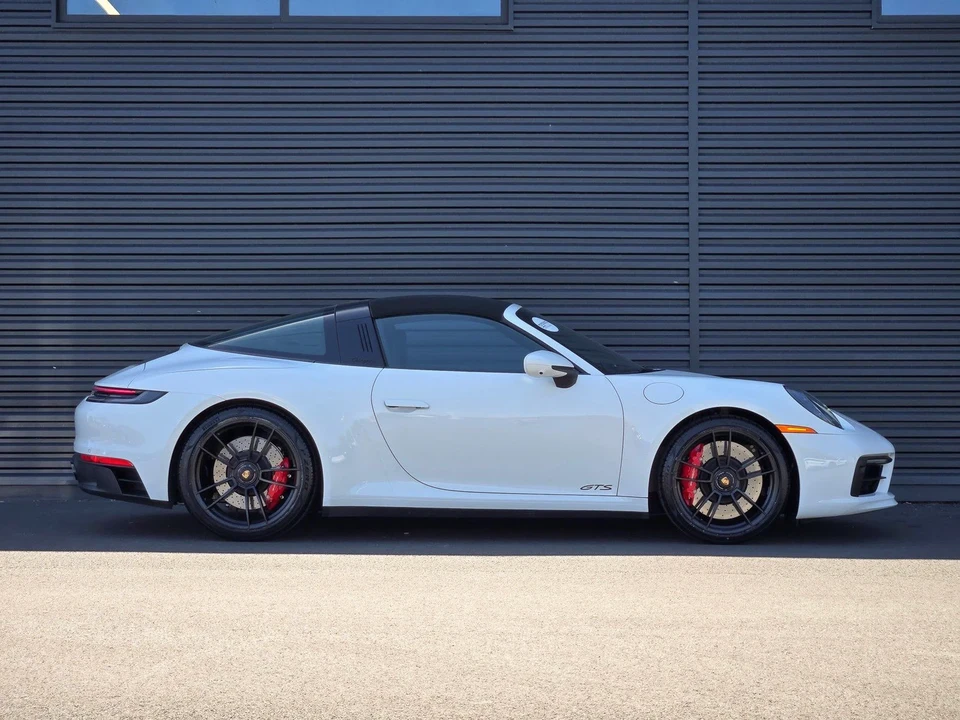 2023 Porsche 992 Targa 4 GTS - Image 8 of 31