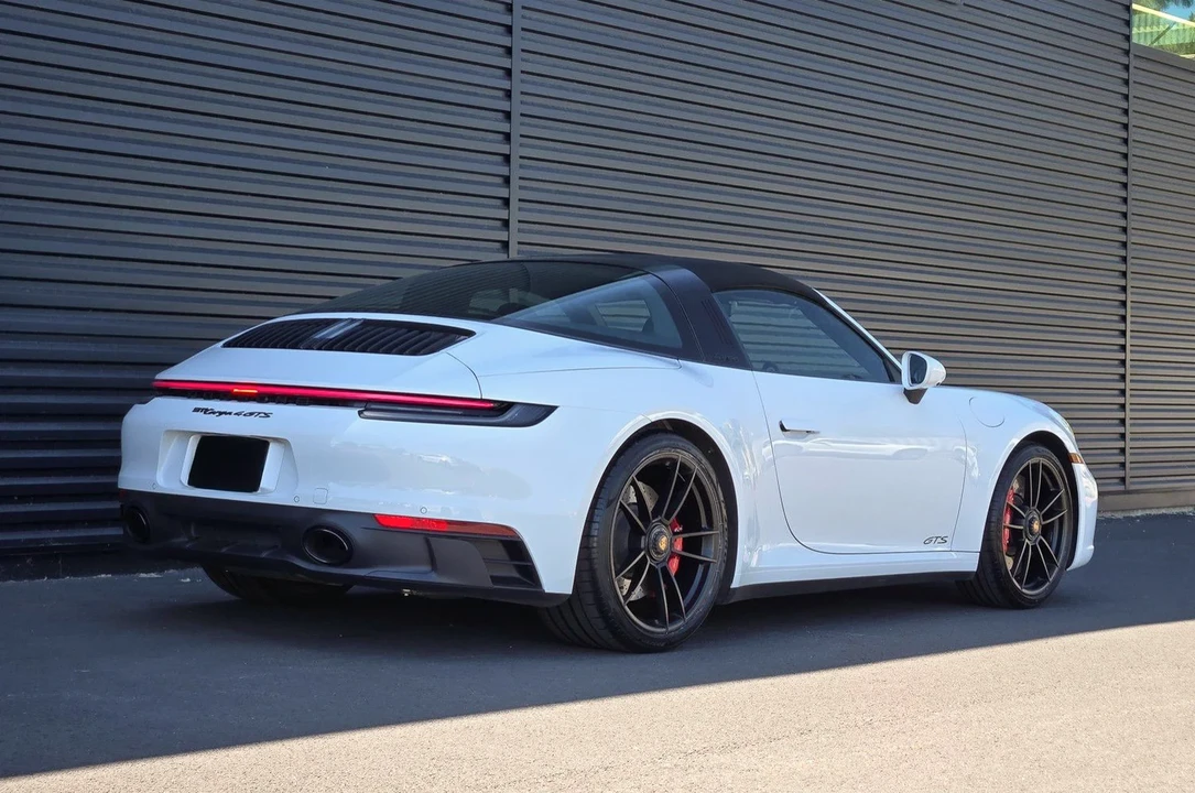 2023 Porsche 992 Targa 4 GTS - Image 7 of 31