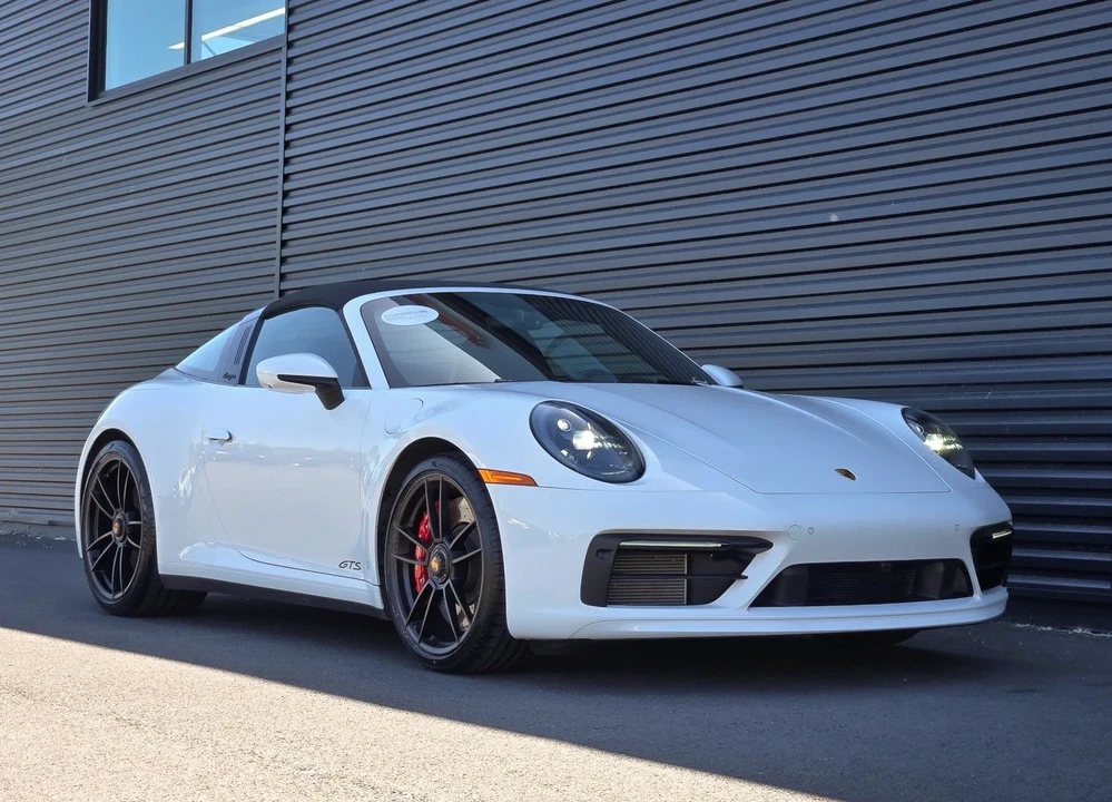 2023 Porsche 992 Targa 4 GTS - Image 9 of 31