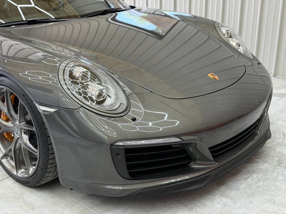 2017 Porsche 991 Carrera - Image 31 of 31