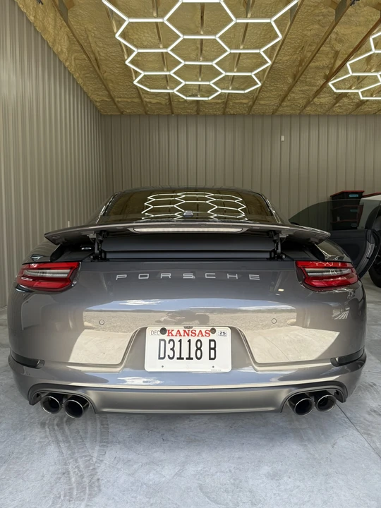 2017 Porsche 991 Carrera - Image 27 of 31