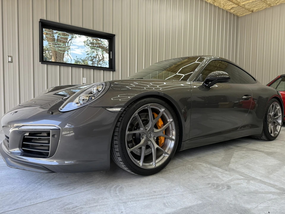 2017 Porsche 991 Carrera - Image 24 of 31