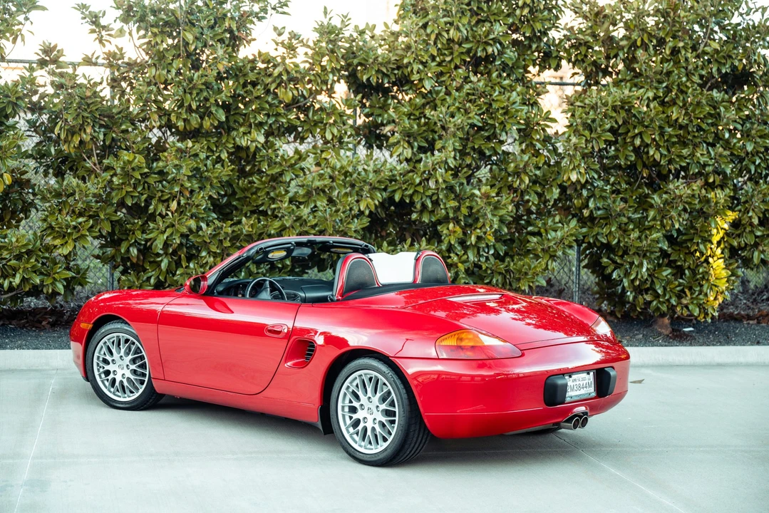 2002 Porsche 986 Boxster - Image 17 of 31