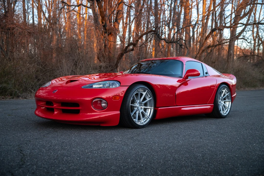 1998 Dodge Viper GTS 2nd Gen - Image 30 of 31