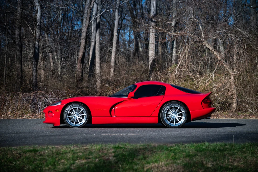 1998 Dodge Viper GTS 2nd Gen - Image 7 of 31