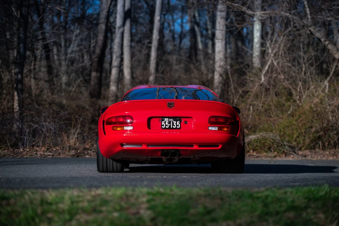 1998 Dodge Viper GTS 2nd Gen - Image 14 of 31