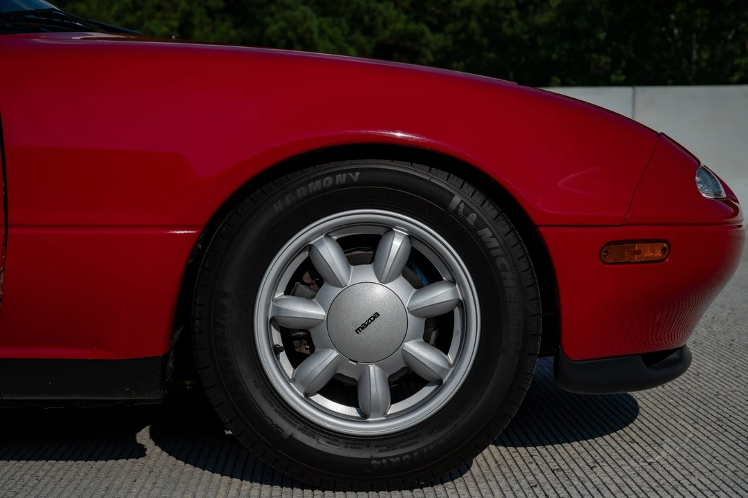 1990 Mazda NA MX-5 Miata - Image 18 of 31