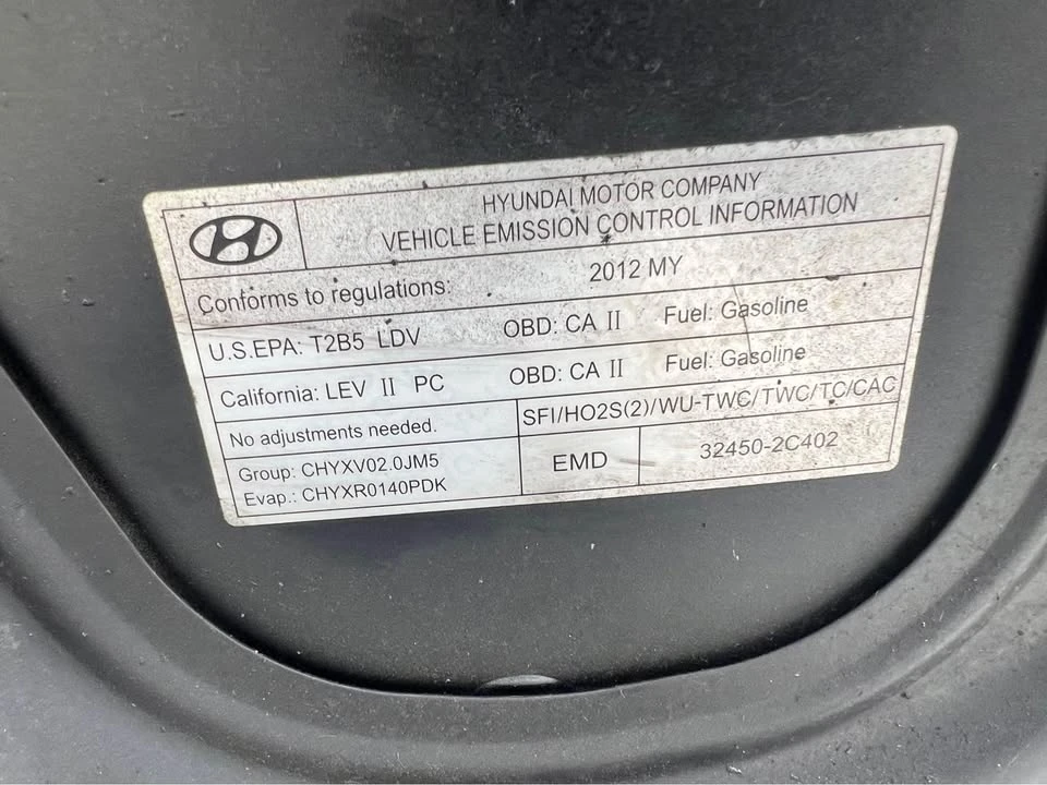 2012 Hyundai Genesis - Image 8 of 8