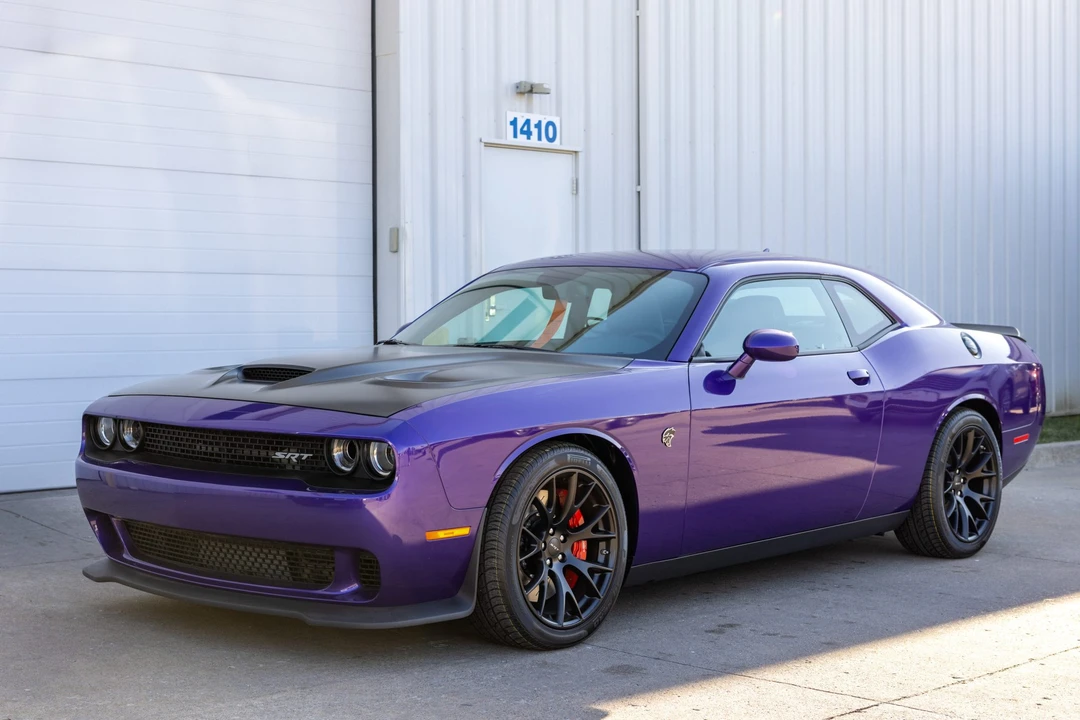 2016 Dodge Challenger SRT Hellcat 3rd Gen - Image 9 of 31