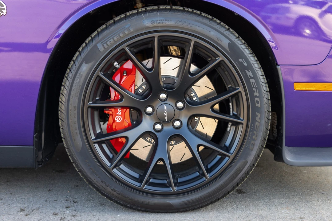 2016 Dodge Challenger SRT Hellcat 3rd Gen - Image 24 of 31
