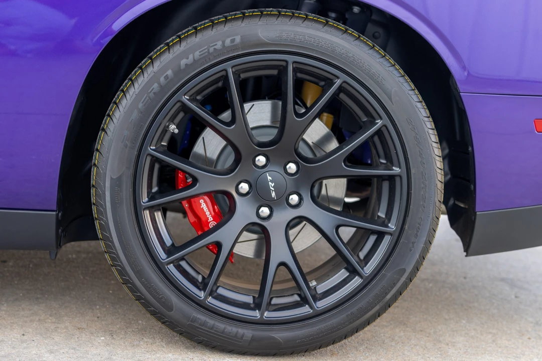 2016 Dodge Challenger SRT Hellcat 3rd Gen - Image 25 of 31
