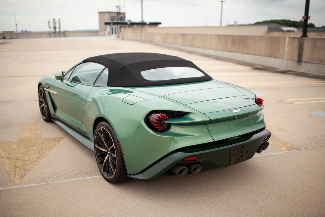2018 Aston Martin Vanquish 2nd Gen - Image 26 of 31