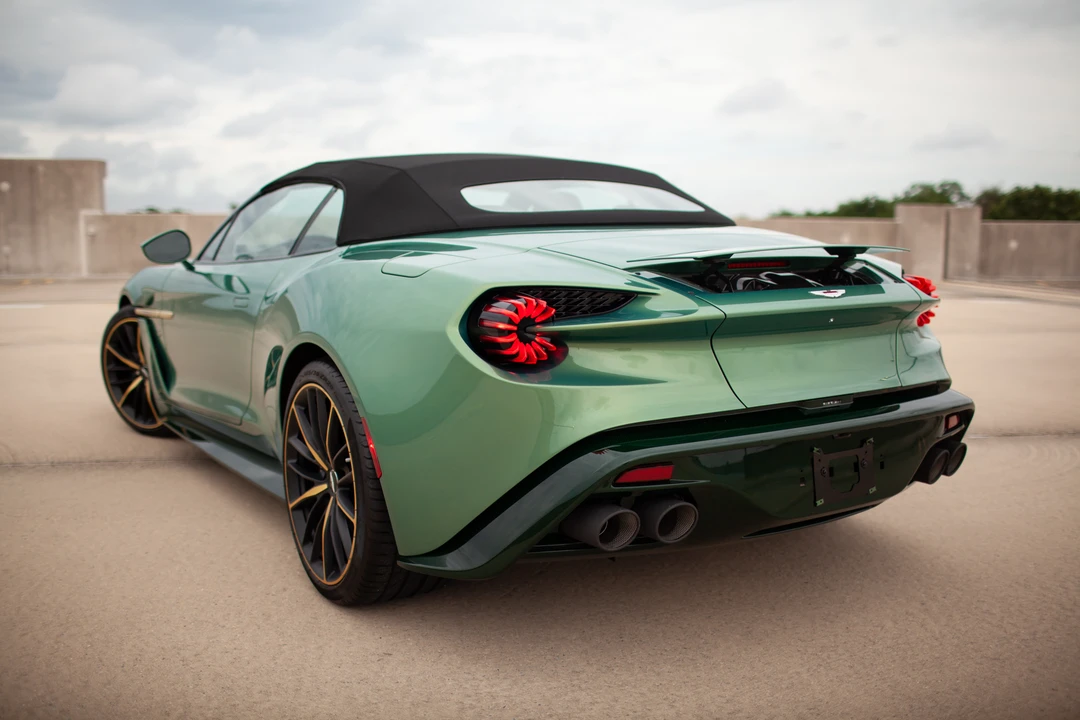 2018 Aston Martin Vanquish 2nd Gen - Image 28 of 31