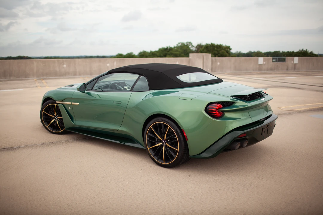 2018 Aston Martin Vanquish 2nd Gen - Image 25 of 31