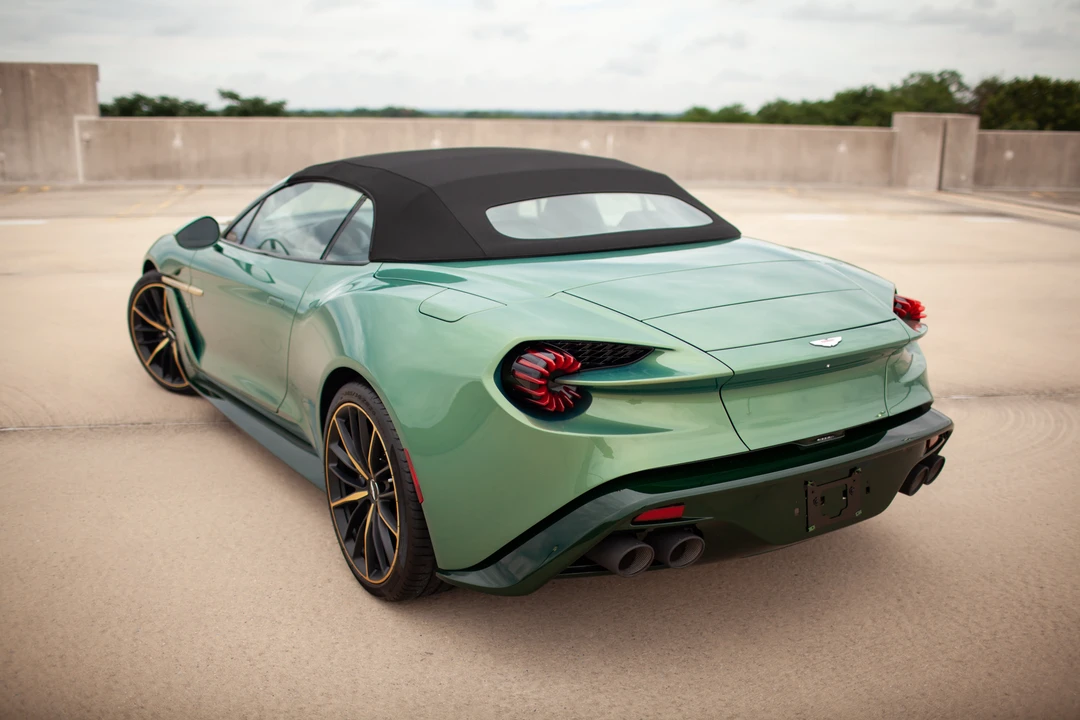 2018 Aston Martin Vanquish 2nd Gen - Image 27 of 31