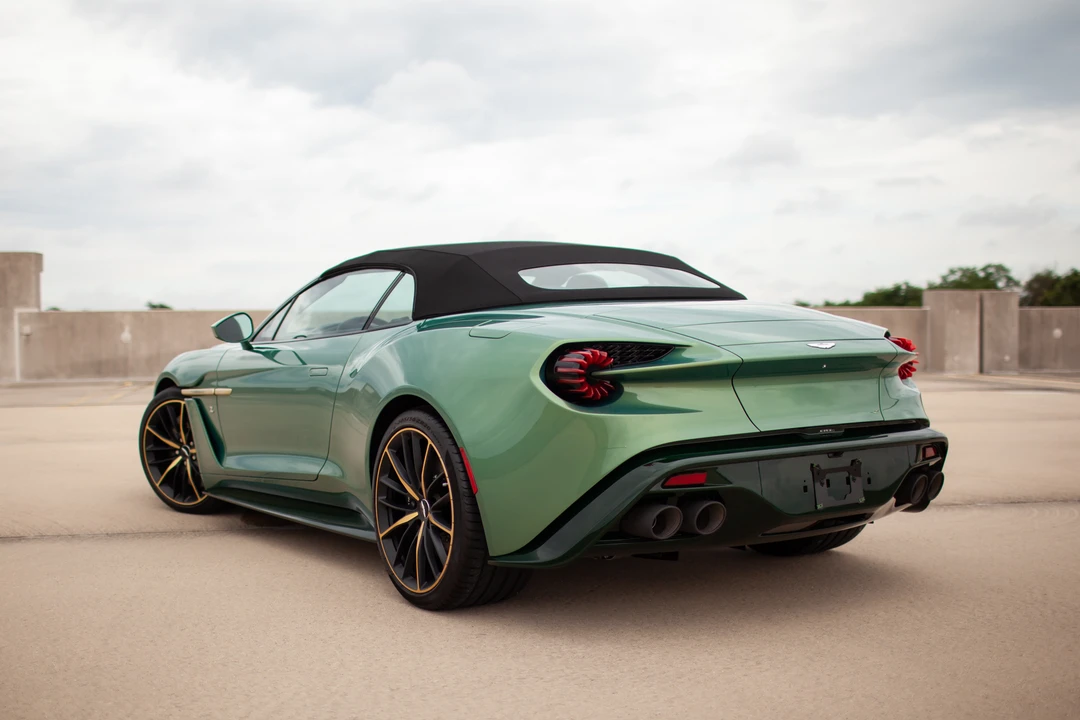 2018 Aston Martin Vanquish 2nd Gen - Image 30 of 31
