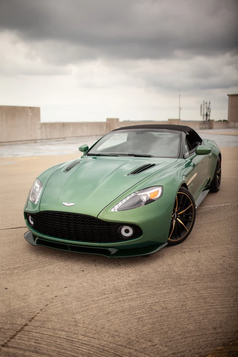 2018 Aston Martin Vanquish 2nd Gen - Image 17 of 31