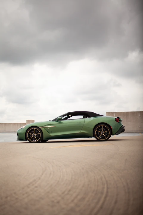 2018 Aston Martin Vanquish 2nd Gen - Image 24 of 31