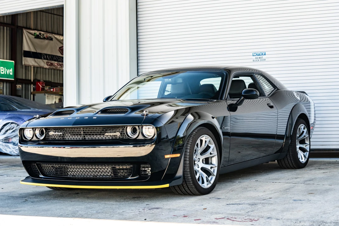 2023 Dodge Challenger SRT Hellcat 3rd Gen - Image 4 of 31