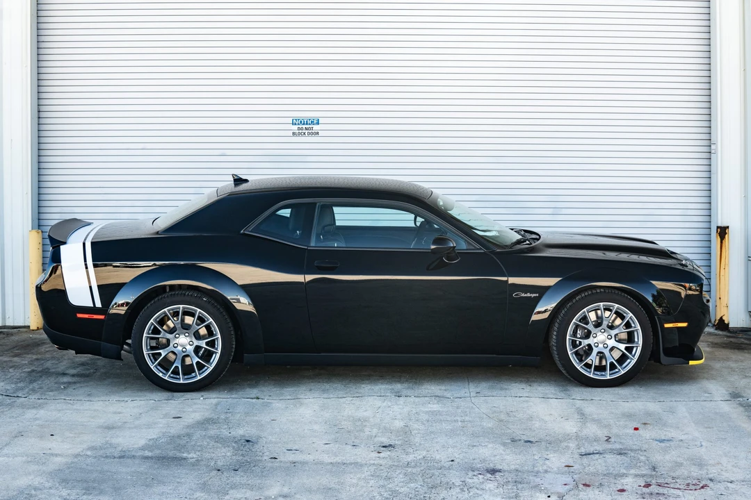 2023 Dodge Challenger SRT Hellcat 3rd Gen - Image 10 of 31
