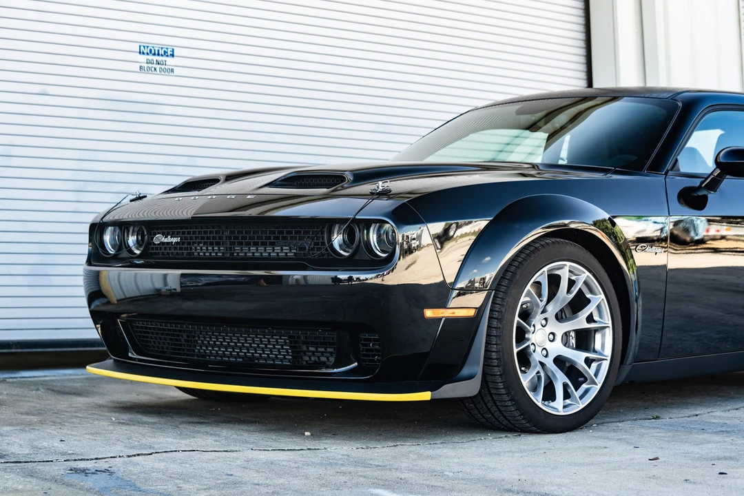 2023 Dodge Challenger SRT Hellcat 3rd Gen - Image 18 of 31